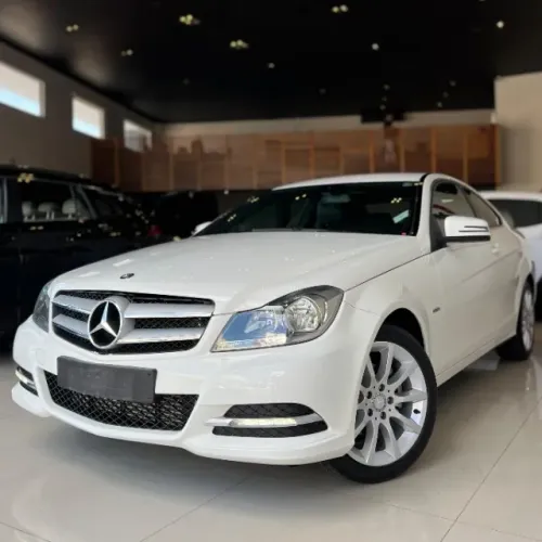 Mercedes-Benz C-180 CGI Coupe 1.8 16V 156cv Aut. 2012