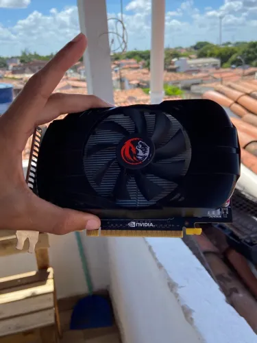 Placa de video GT730 4gb ddr5
