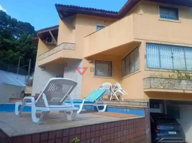 Casa à Venda na Gávea RJ, 229m², 4 Quartos, 1 Suíte R$2,49Mi