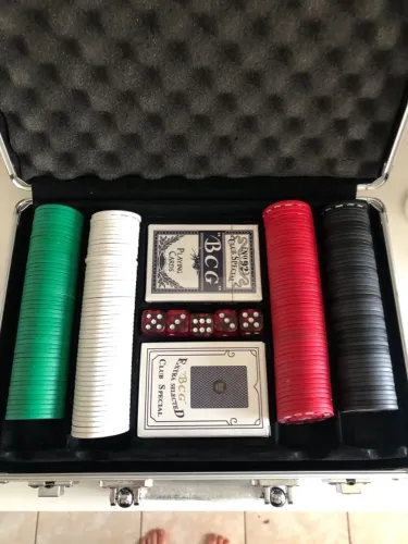 Maleta De Poker Apex Deluxe Game Set 200 Fichas + Acessórios