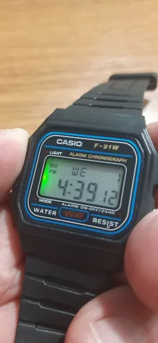 Relógio digital casio