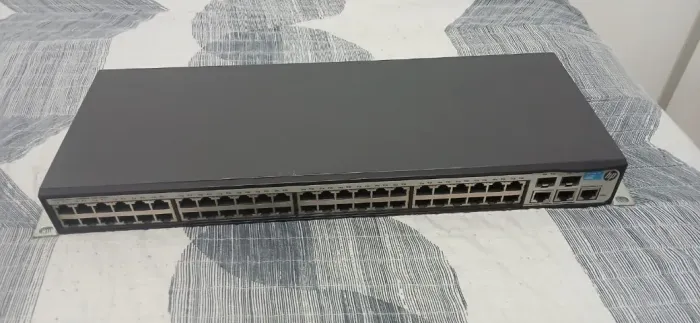 Switch Hp 1910-48 Jg540a (Usado)