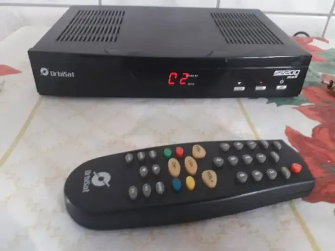 Receptor + Controle Orbisat