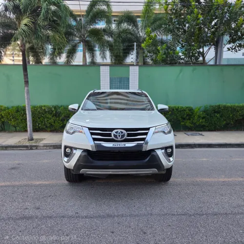 Toyota Hilux SW4 SRX Diamo. 4X4 2.8 TB DIE AUT 2019