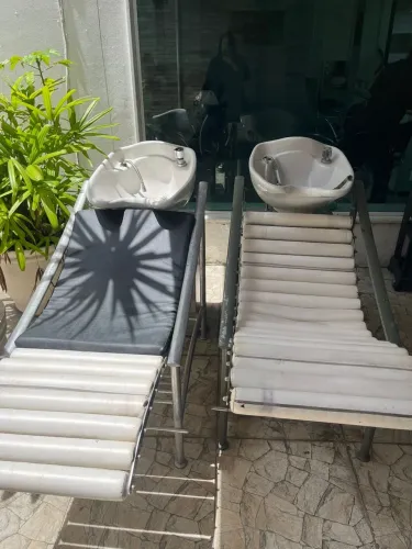 Os dois 2 Lavatório completo 