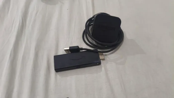 AMAZON FIRE TV STICK - FUNCIONANDO PERFEITAMENTE