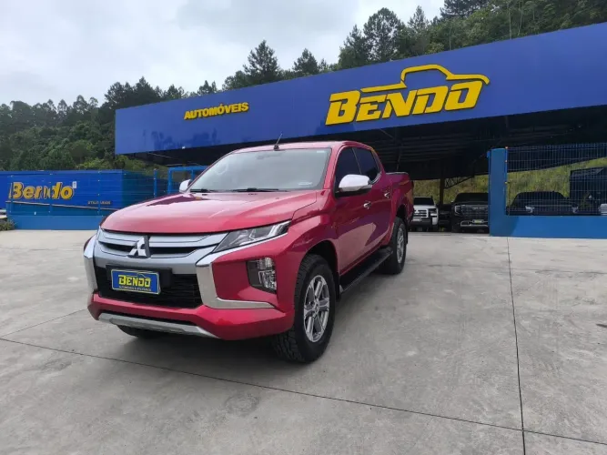 Mitsubishi L200 Triton Sport HPE-S 2.4 CD Dies. AUT 2022