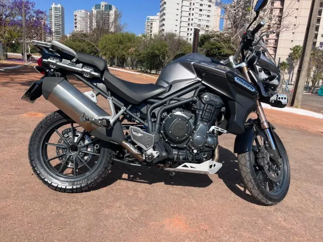 Triumph Tiger Explorer 1200 ano 2014 com 37.000 KMS ORIGINAIS