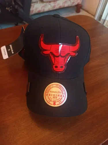 Boné Chicago Bulls Mitchell & Ness 72-10 - Novo com Etiquetas