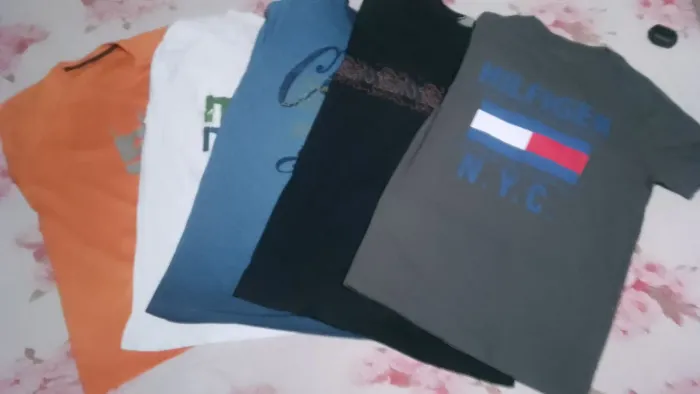 Kit 5 Camisetas Estampadas Tommy