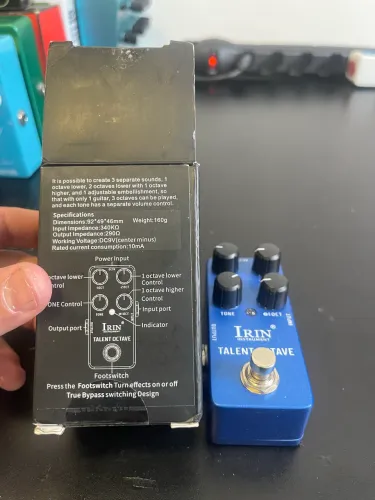 Pedal Oitavador Irin Octave com caixa