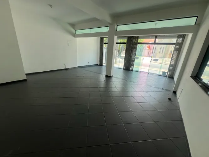 Sala Comercial entrada da cidade 