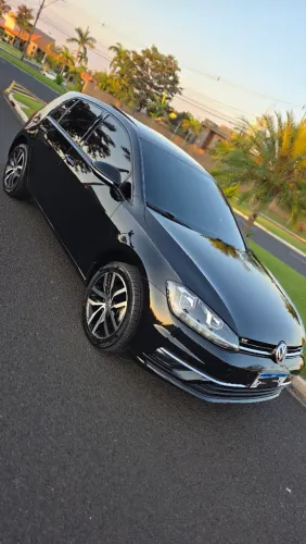 Volkswagen Golf Comfort. 200 TSI 1.0 Flex 12V Aut. 2018