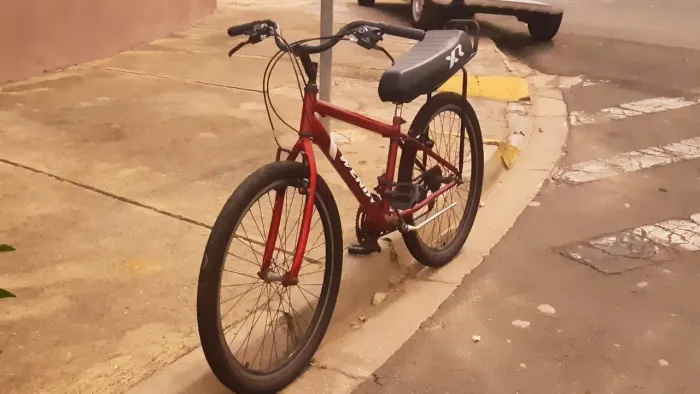 Bike Montadinha Vermelha -- Wendy