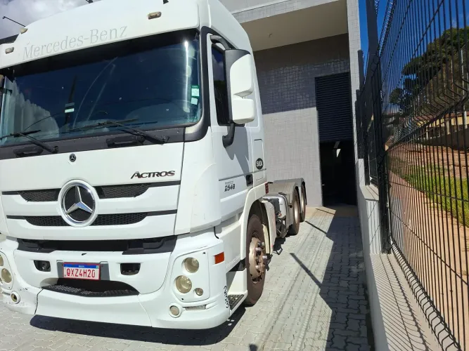 Mercedes Bens Actros 2546. Ano 19/19