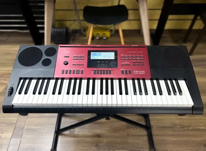 Teclado casio ctk 6250