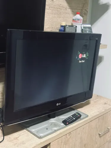 Desapego! TV LG lcd -  valor de oportunidade (Entrego) 