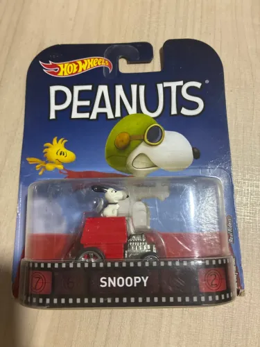 Hot Wheels Peanuts Snnopy