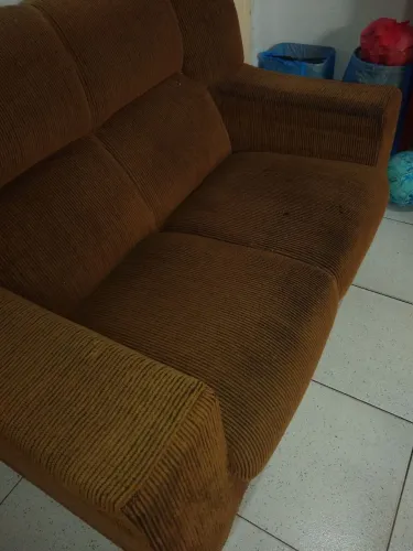 Sofá 2 lugares 