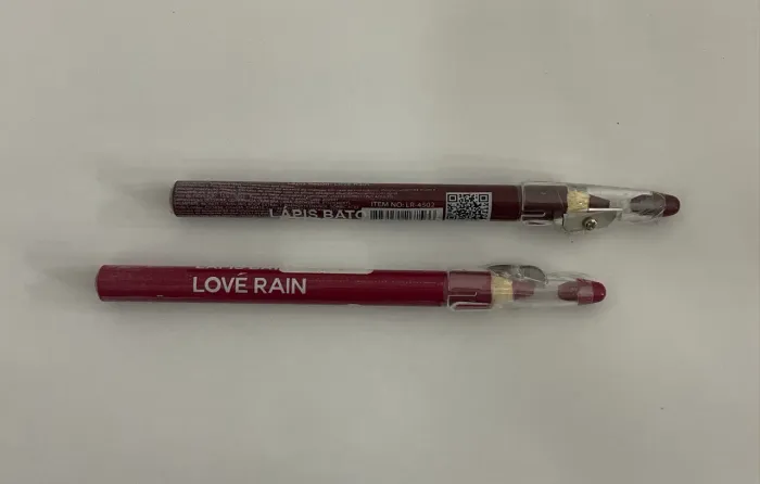 Lápis de Boca - Love Rain 