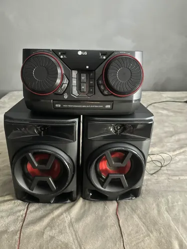 Caixa de Som LG CK43 Xboom, 220w