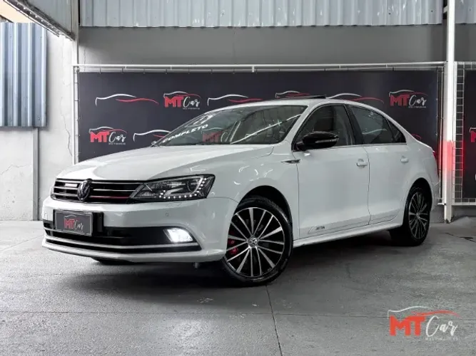 Volkswagen Jetta Highline 2.0 TSI 16V 4P Tiptronic 2017