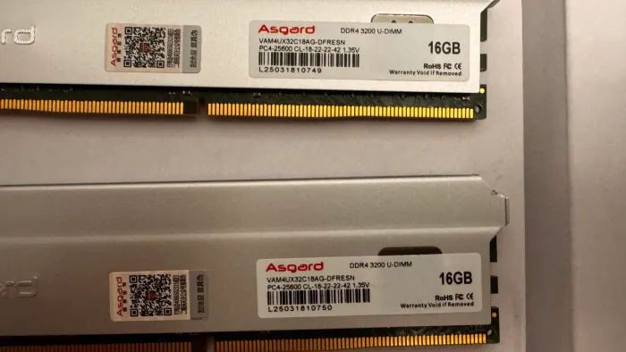 Memória RAM DDR4 2x16gb 3200 cl18 Asgard