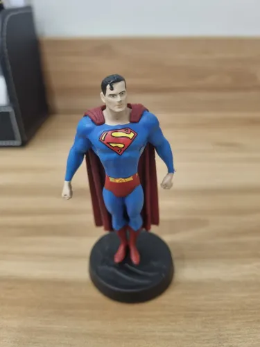 Miniatura Superman DC colecionavel