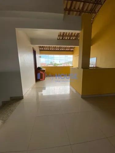 Sobrado triplex com 3 unidades independentes no Hernani Sá ideal para moradia ou investim