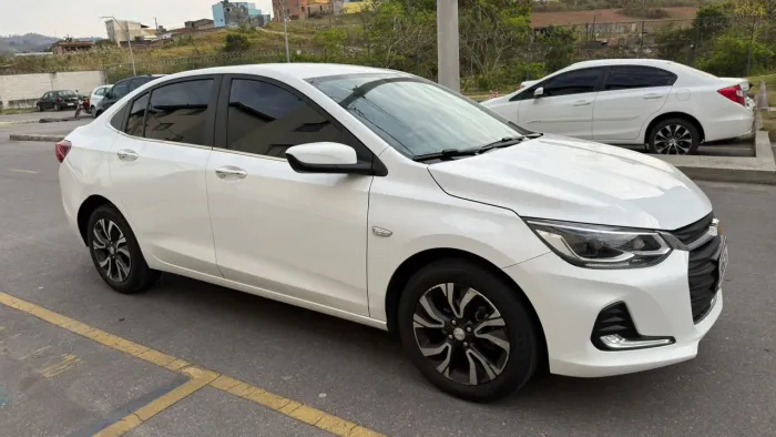 Chevrolet Onix Sedan Plus Premier 1.0 12V TB Flex Aut. 4P 2023
