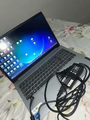 NOTEBOOK LENOVO