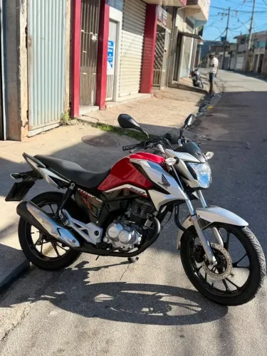 Honda CG Titan 160 - Revisada e Documentação em Dia