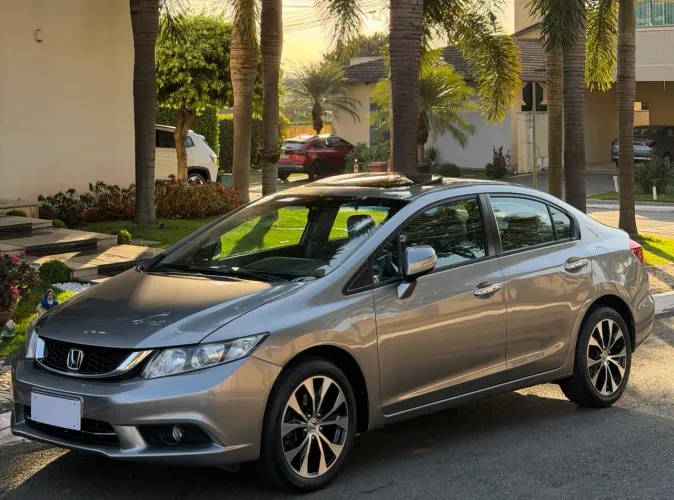 Honda Civic Sedan EXR 2.0 Flexone 16V Aut. 4P 2016