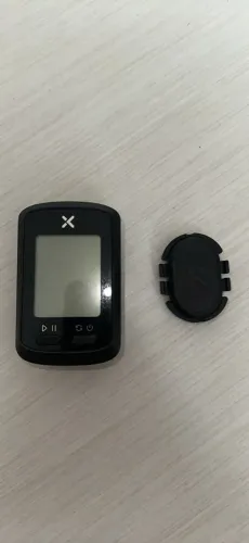 Ciclocomputador GPS XOSS G+ com sensor XOSS ARENA