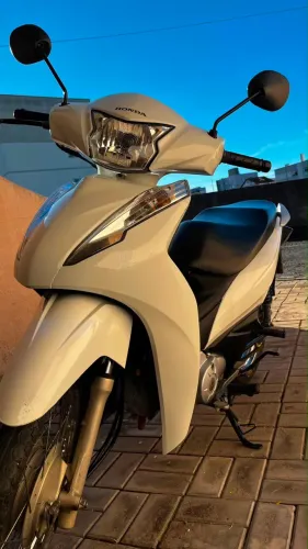 Honda Biz 110i 2018 - Branca