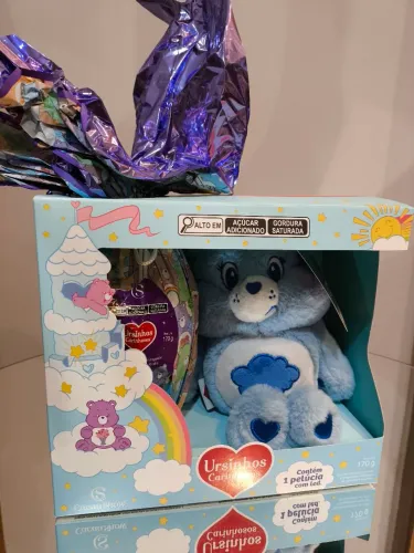 Ovo de chocolate do Ursinho Carinhoso led azul.