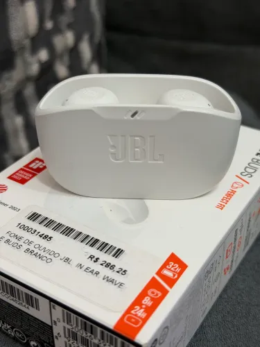 Fone Bluetooth JBL $150