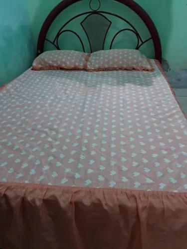 Cama de casal de ferro com colchão