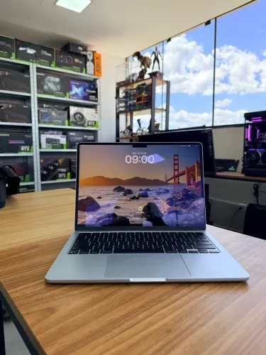 MACBOOK AIR M5 NOVO NOVO 16/512