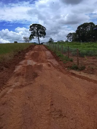 100% sem juros, ( 2.000 reais de entrada ) pega trocas e gambiras 