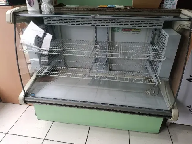 Balcão expositor refrigerado