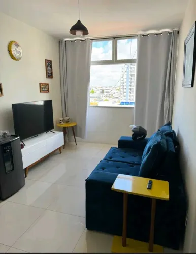 Ref. 487(G) Oportunidade, Vende-se apartamento de 100m², REFORMADO e MOBILIADO, B. Centro