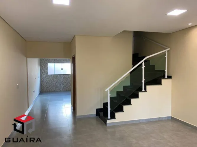 Sobrado à venda 3 quartos 3 suítes 4 vagas Oratório - Santo André - SP
