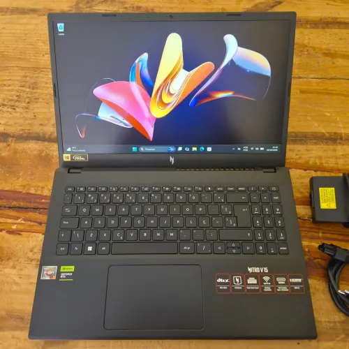 Notebook Gamer Acer Nitro V15 RTX 4050 Ryzen 7 16GB DDR5 165Hz SSD 512GB