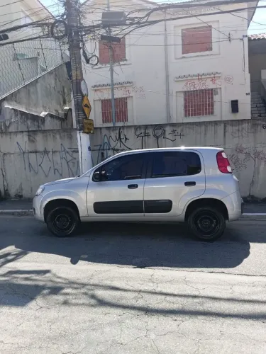 Fiat Uno Vivace Celeb. 1.0 EVO F.flex 8V 5P 2014