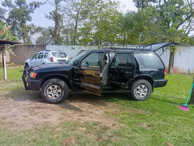 Chevrolet S10 Blazer DLX 2.2 MPFI / EFI 1996