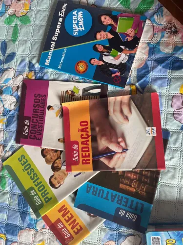 Kit de Livros de Estudos Concurseiro com Guias!?