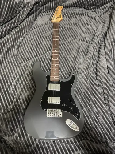 Guitarra waldman street series