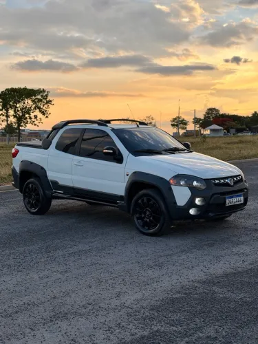 Fiat Strada Adventure1.8/ 1.8 Locker Flex CD 2020