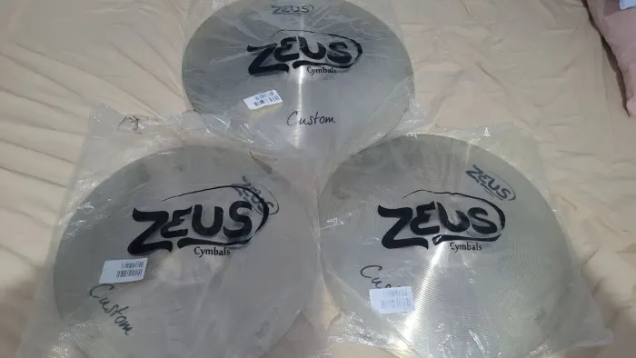 Kit pratos zeus custom 17' 18' 20'